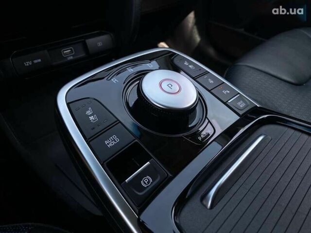 Киа Niro, объемом двигателя 0 л и пробегом 65 тыс. км за 23200 $, фото 10 на Automoto.ua