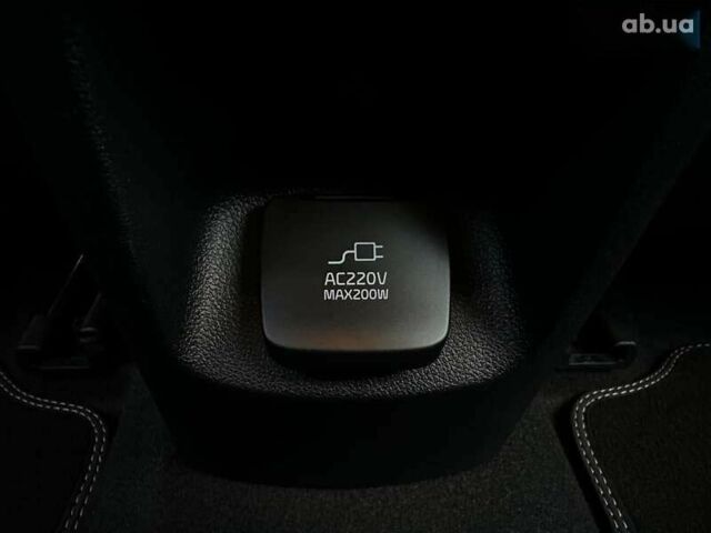 Киа Niro, объемом двигателя 0 л и пробегом 31 тыс. км за 24800 $, фото 7 на Automoto.ua