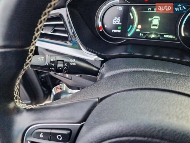 Киа Niro, объемом двигателя 0 л и пробегом 139 тыс. км за 22300 $, фото 30 на Automoto.ua