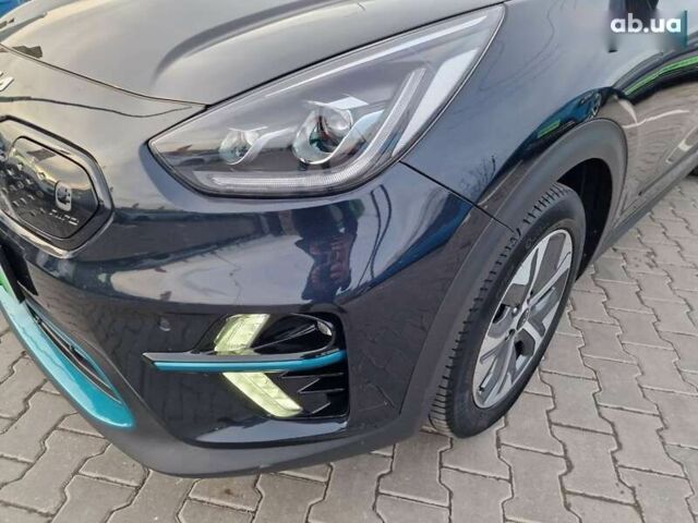 Кіа Niro, об'ємом двигуна 0 л та пробігом 139 тис. км за 22300 $, фото 1 на Automoto.ua