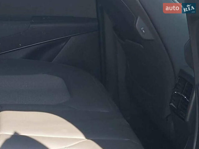 Кіа Niro, об'ємом двигуна 1.58 л та пробігом 54 тис. км за 8000 $, фото 6 на Automoto.ua