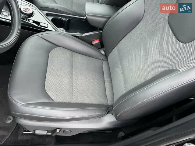 Киа Niro, объемом двигателя 0 л и пробегом 120 тыс. км за 22000 $, фото 5 на Automoto.ua