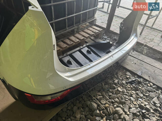 Кіа Niro, об'ємом двигуна 0 л та пробігом 126 тис. км за 17900 $, фото 28 на Automoto.ua