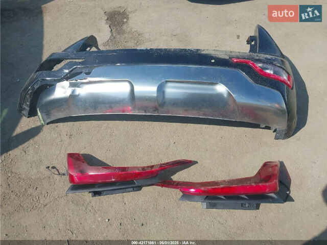 Кіа Niro, об'ємом двигуна 1.58 л та пробігом 54 тис. км за 8000 $, фото 10 на Automoto.ua