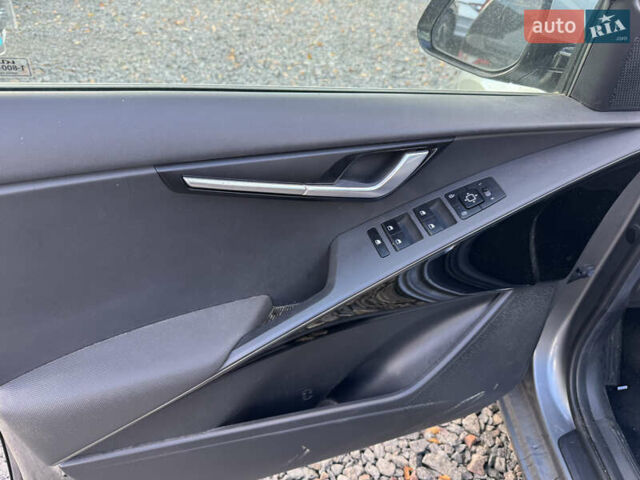 Кіа Niro, об'ємом двигуна 0 л та пробігом 126 тис. км за 17900 $, фото 13 на Automoto.ua