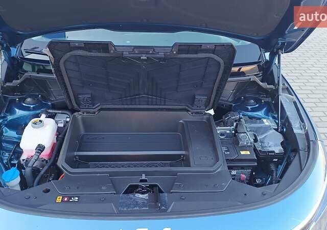 Кіа Niro, об'ємом двигуна 0 л та пробігом 104 тис. км за 19999 $, фото 16 на Automoto.ua