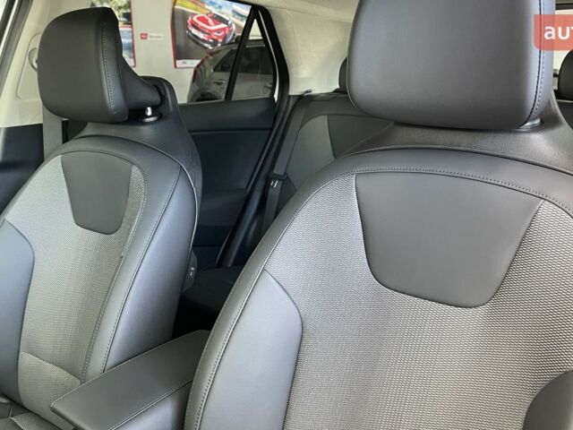 Киа Niro, объемом двигателя 1.58 л и пробегом 0 тыс. км за 37182 $, фото 9 на Automoto.ua