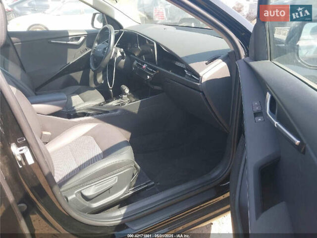 Кіа Niro, об'ємом двигуна 1.58 л та пробігом 54 тис. км за 8000 $, фото 3 на Automoto.ua