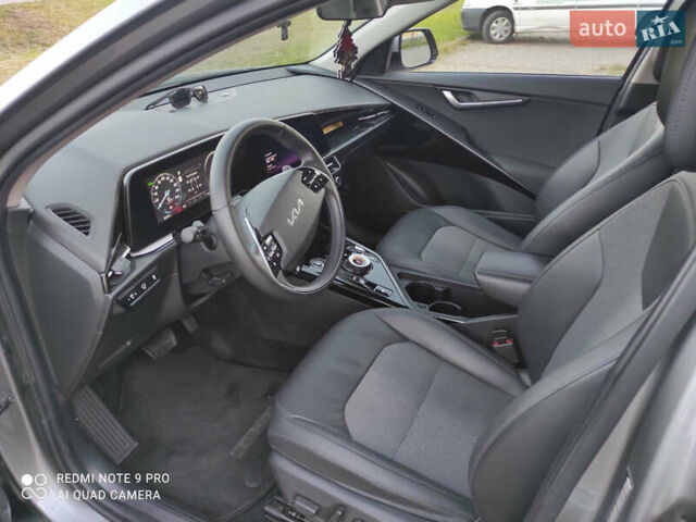 Киа Niro, объемом двигателя 0 л и пробегом 115 тыс. км за 20900 $, фото 25 на Automoto.ua