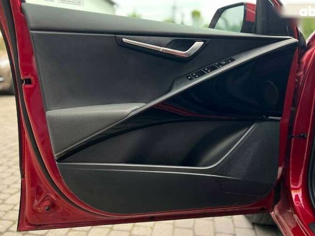Киа Niro, объемом двигателя 0 л и пробегом 20 тыс. км за 24100 $, фото 7 на Automoto.ua