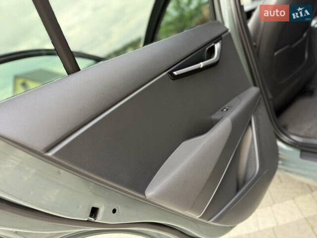Киа Niro, объемом двигателя 0 л и пробегом 3 тыс. км за 24350 $, фото 68 на Automoto.ua