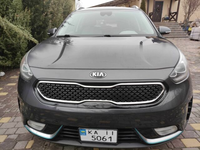 Сірий Кіа Niro, об'ємом двигуна 0.16 л та пробігом 78 тис. км за 20900 $, фото 1 на Automoto.ua