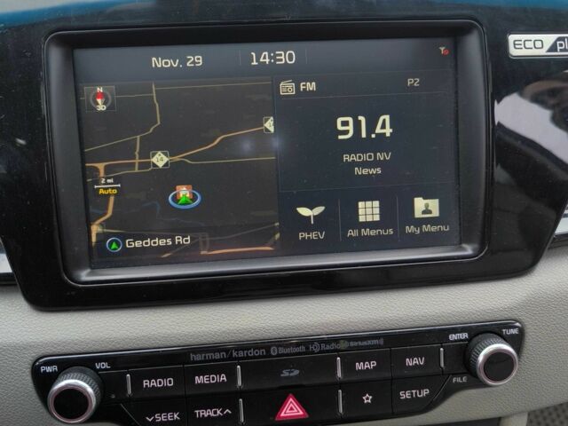 Сірий Кіа Niro, об'ємом двигуна 1.6 л та пробігом 80 тис. км за 21000 $, фото 15 на Automoto.ua