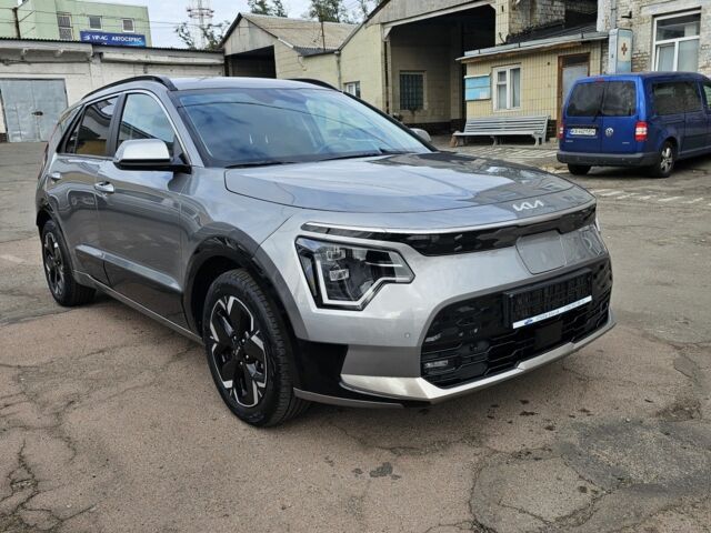 Сірий Кіа Niro, об'ємом двигуна 0 л та пробігом 30 тис. км за 822 $, фото 1 на Automoto.ua