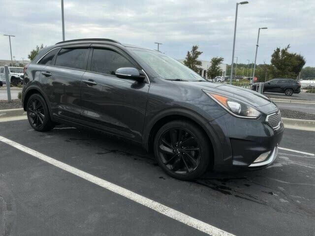 Сірий Кіа Niro, об'ємом двигуна 1.6 л та пробігом 49 тис. км за 12200 $, фото 2 на Automoto.ua