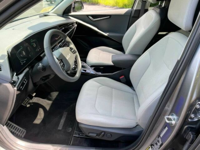 Сірий Кіа Niro, об'ємом двигуна 1.6 л та пробігом 14 тис. км за 12000 $, фото 8 на Automoto.ua