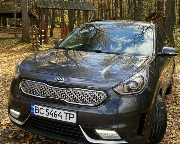 Киа Niro 2017 в Львове на Automoto.ua Серый Киа Niro, объемом двигателя 1.58 л и пробегом 110 тыс. км за 17999 $, фото 11 на Automoto.ua