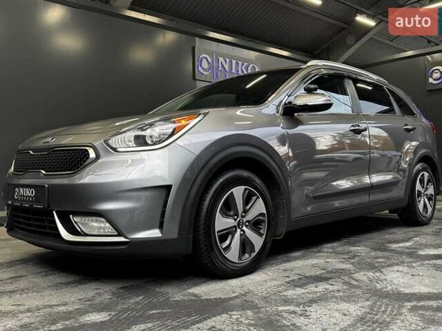 Кіа Niro 2017 у Києві на Automoto.ua Сірий Кіа Niro, об'ємом двигуна 1.6 л та пробігом 213 тис. км за 14000 $, фото 5 на Automoto.ua