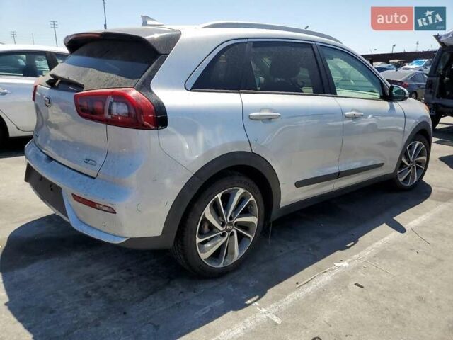 Серый Киа Niro, объемом двигателя 0 л и пробегом 59 тыс. км за 2500 $, фото 2 на Automoto.ua