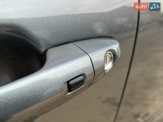 Сірий Кіа Niro, об'ємом двигуна 1.58 л та пробігом 92 тис. км за 17450 $, фото 8 на Automoto.ua