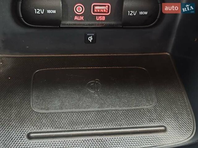 Серый Киа Niro, объемом двигателя 1.6 л и пробегом 73 тыс. км за 20600 $, фото 25 на Automoto.ua