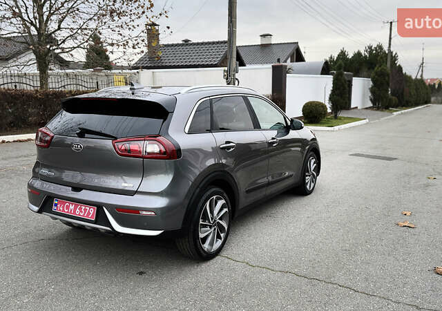 Серый Киа Niro, объемом двигателя 1.58 л и пробегом 111 тыс. км за 17400 $, фото 17 на Automoto.ua