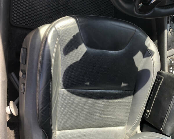 Сірий Кіа Niro, об'ємом двигуна 1.6 л та пробігом 180 тис. км за 17500 $, фото 6 на Automoto.ua