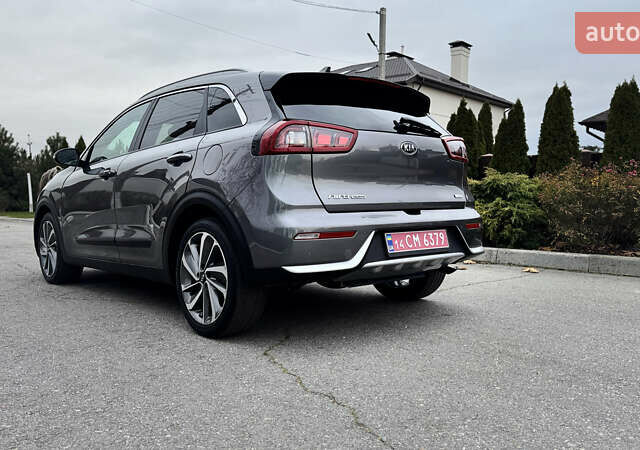 Серый Киа Niro, объемом двигателя 1.58 л и пробегом 111 тыс. км за 17400 $, фото 15 на Automoto.ua