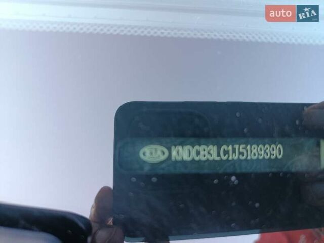 Серый Киа Niro, объемом двигателя 1.58 л и пробегом 165 тыс. км за 15777 $, фото 34 на Automoto.ua