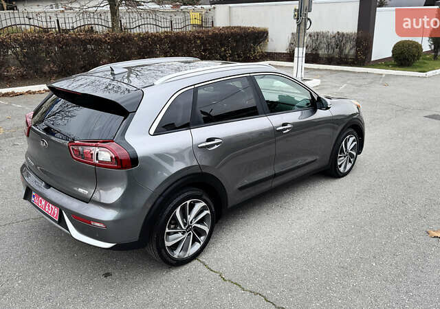 Серый Киа Niro, объемом двигателя 1.58 л и пробегом 111 тыс. км за 17400 $, фото 18 на Automoto.ua