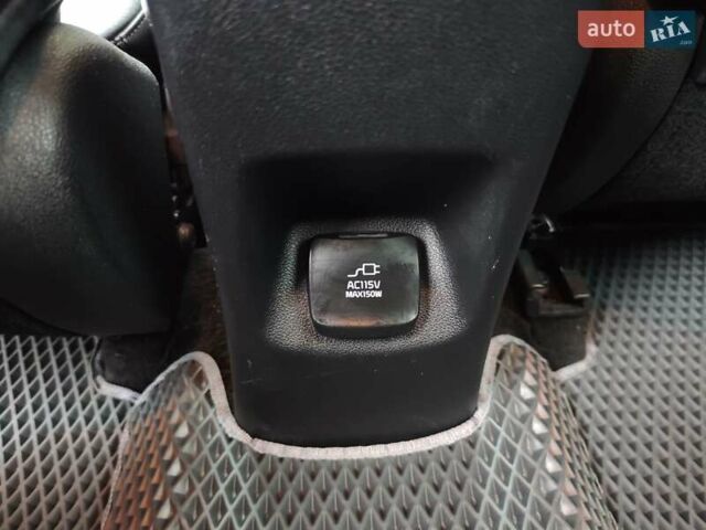 Серый Киа Niro, объемом двигателя 1.6 л и пробегом 73 тыс. км за 20600 $, фото 21 на Automoto.ua