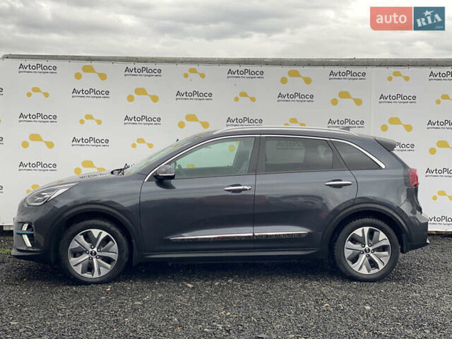 Сірий Кіа Niro, об'ємом двигуна 0 л та пробігом 154 тис. км за 18300 $, фото 39 на Automoto.ua