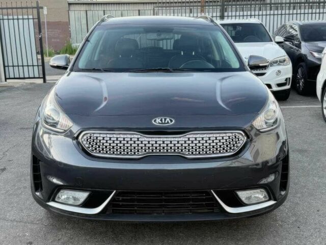 Сірий Кіа Niro, об'ємом двигуна 1.6 л та пробігом 48 тис. км за 6100 $, фото 1 на Automoto.ua