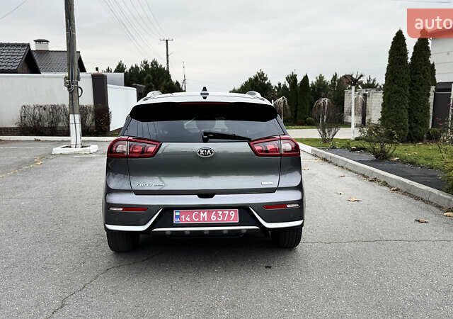 Серый Киа Niro, объемом двигателя 1.58 л и пробегом 111 тыс. км за 17400 $, фото 20 на Automoto.ua