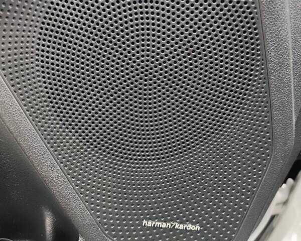 Серый Киа Niro, объемом двигателя 1.6 л и пробегом 73 тыс. км за 20600 $, фото 20 на Automoto.ua