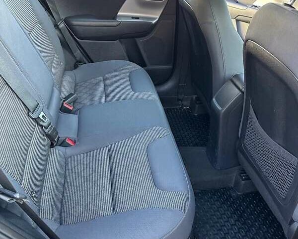 Серый Киа Niro, объемом двигателя 1.59 л и пробегом 77 тыс. км за 15200 $, фото 12 на Automoto.ua
