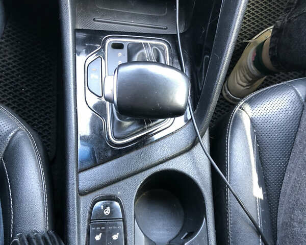 Сірий Кіа Niro, об'ємом двигуна 1.6 л та пробігом 180 тис. км за 17500 $, фото 9 на Automoto.ua