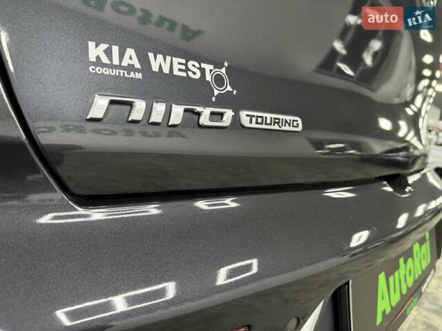 Серый Киа Niro, объемом двигателя 1.58 л и пробегом 98 тыс. км за 20999 $, фото 33 на Automoto.ua