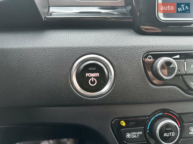 Серый Киа Niro, объемом двигателя 0 л и пробегом 157 тыс. км за 16999 $, фото 59 на Automoto.ua