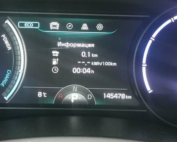 Серый Киа Niro, объемом двигателя 0 л и пробегом 179 тыс. км за 15800 $, фото 12 на Automoto.ua