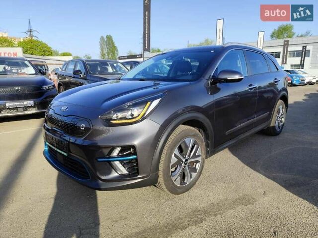 Серый Киа Niro, объемом двигателя 0 л и пробегом 129 тыс. км за 18555 $, фото 10 на Automoto.ua