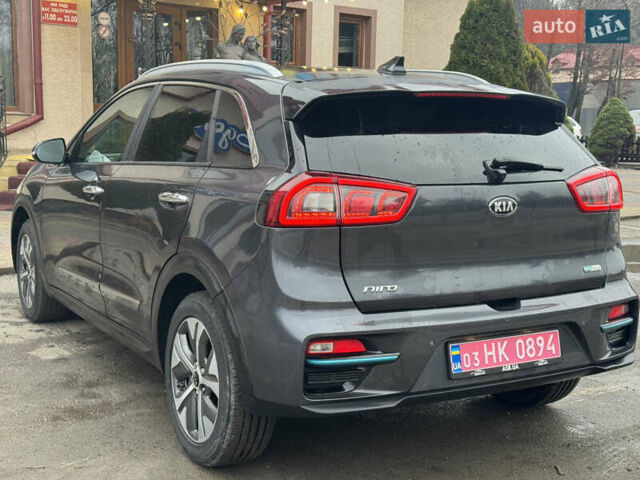 Серый Киа Niro, объемом двигателя 0 л и пробегом 148 тыс. км за 16950 $, фото 16 на Automoto.ua