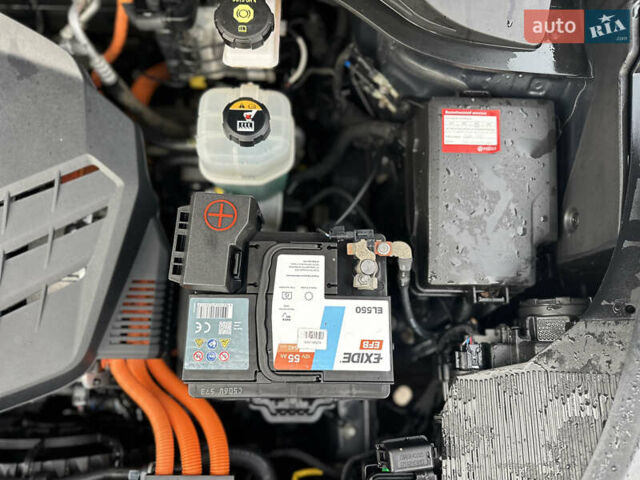 Серый Киа Niro, объемом двигателя 0 л и пробегом 157 тыс. км за 16999 $, фото 25 на Automoto.ua