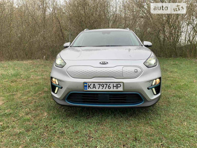 Сірий Кіа Niro, об'ємом двигуна 0 л та пробігом 64 тис. км за 21200 $, фото 1 на Automoto.ua