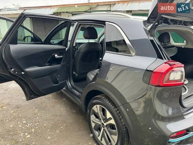 Киа Niro 2019 в Дрогобыче на Automoto.ua Серый Киа Niro, объемом двигателя 0 л и пробегом 139 тыс. км за 17777 $, фото 21 на Automoto.ua