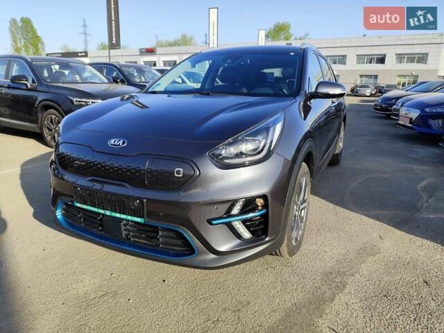 Серый Киа Niro, объемом двигателя 0 л и пробегом 129 тыс. км за 18555 $, фото 9 на Automoto.ua