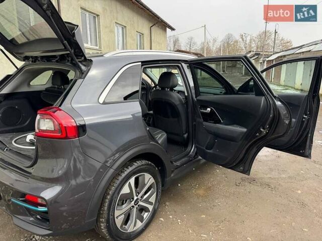 Киа Niro 2019 в Дрогобыче на Automoto.ua Серый Киа Niro, объемом двигателя 0 л и пробегом 139 тыс. км за 17777 $, фото 18 на Automoto.ua