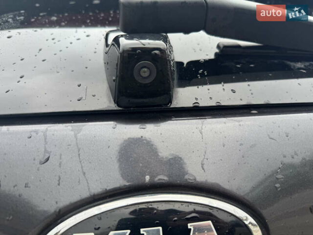 Серый Киа Niro, объемом двигателя 0 л и пробегом 148 тыс. км за 16950 $, фото 29 на Automoto.ua