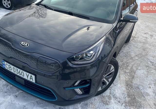 Серый Киа Niro, объемом двигателя 0 л и пробегом 150 тыс. км за 22000 $, фото 2 на Automoto.ua