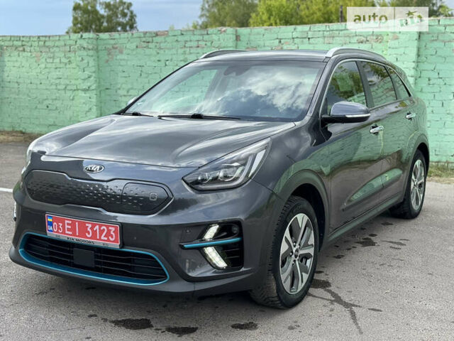 Серый Киа Niro, объемом двигателя 0 л и пробегом 102 тыс. км за 18499 $, фото 9 на Automoto.ua